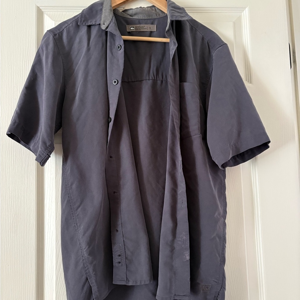 REI Men's Short Sleeve Button-Up Shirt